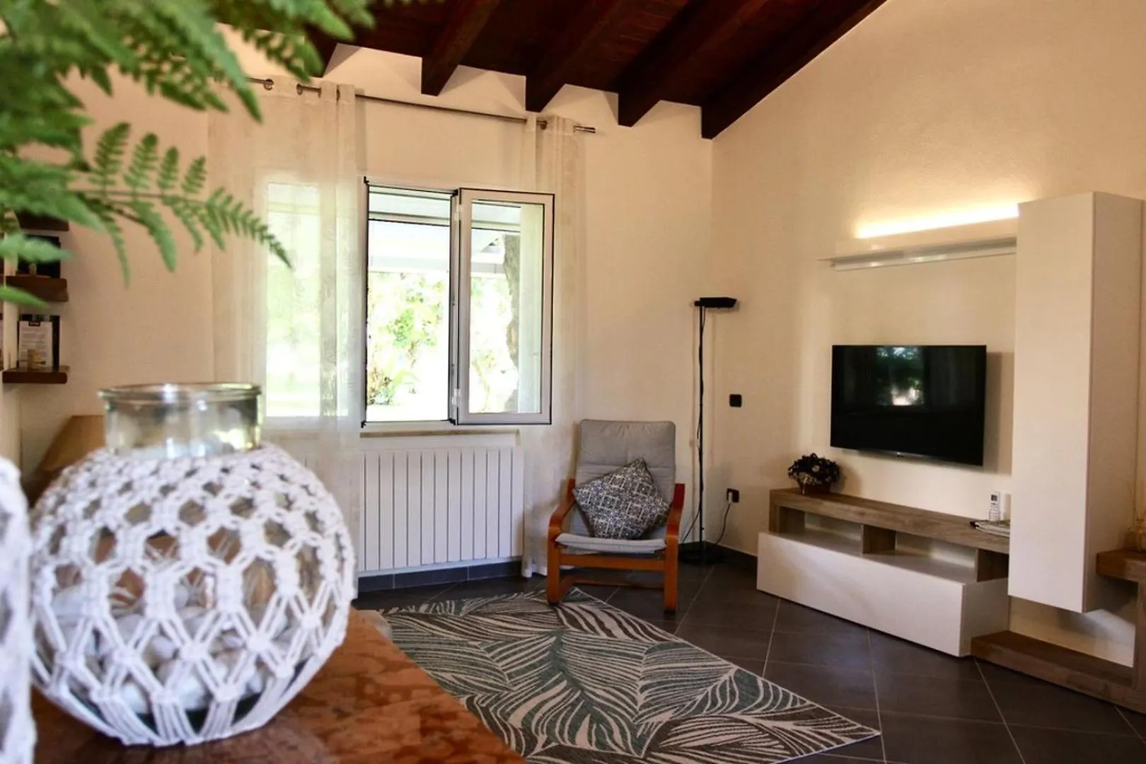 Villa Enza Bellissima Villa Con Piscina 테라시니