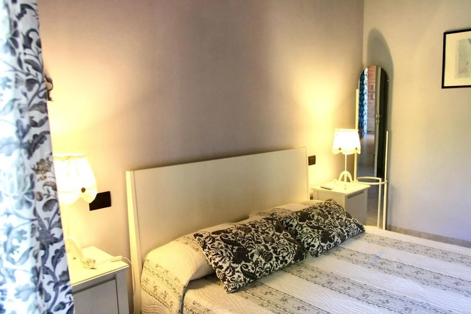 Villa Enza Bellissima Villa Con Piscina 테라시니